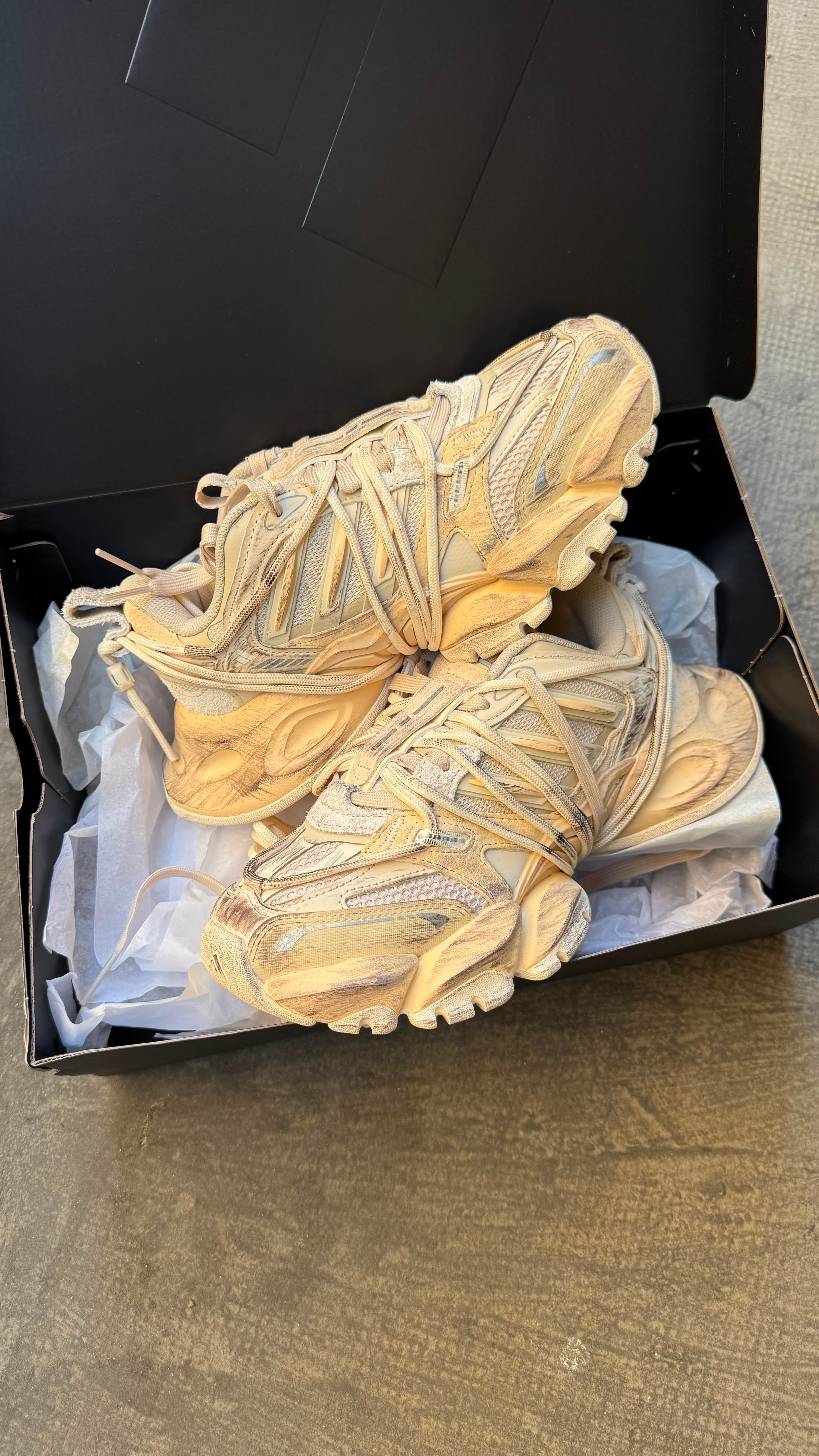 HYPE ON FEET