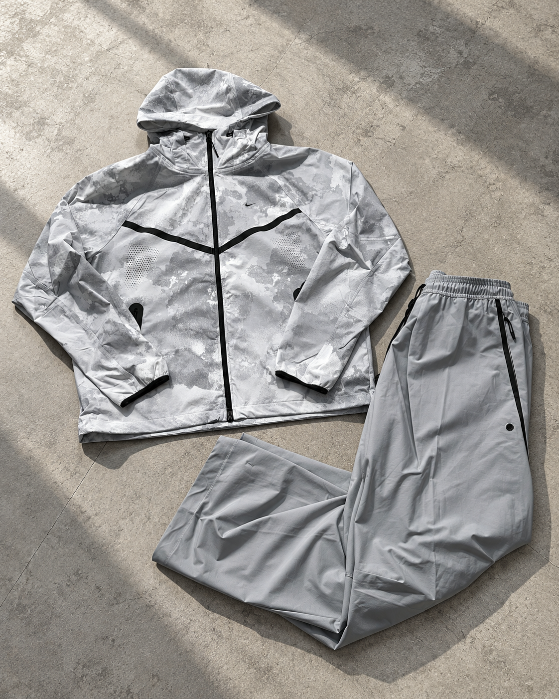 Tracksuit Nike Tech Camo