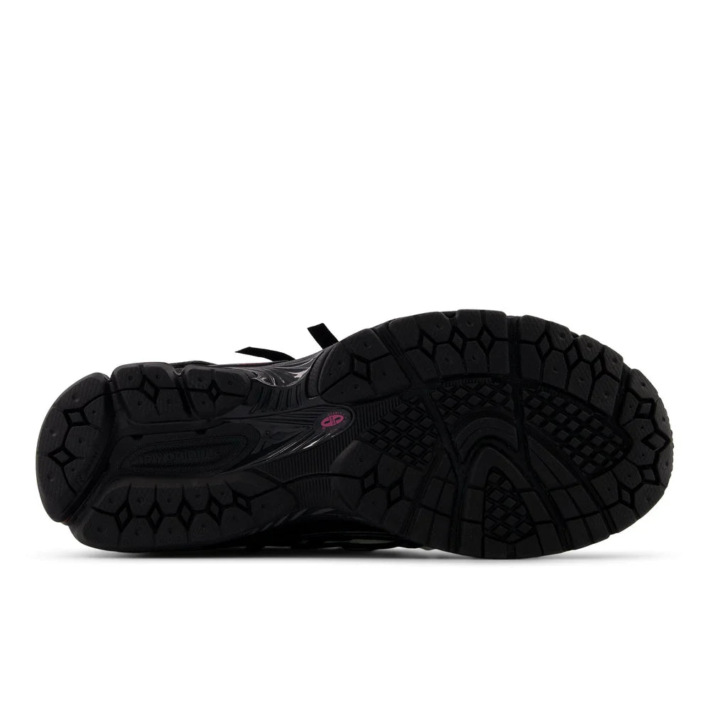 New Balance 1906A Black Pink
