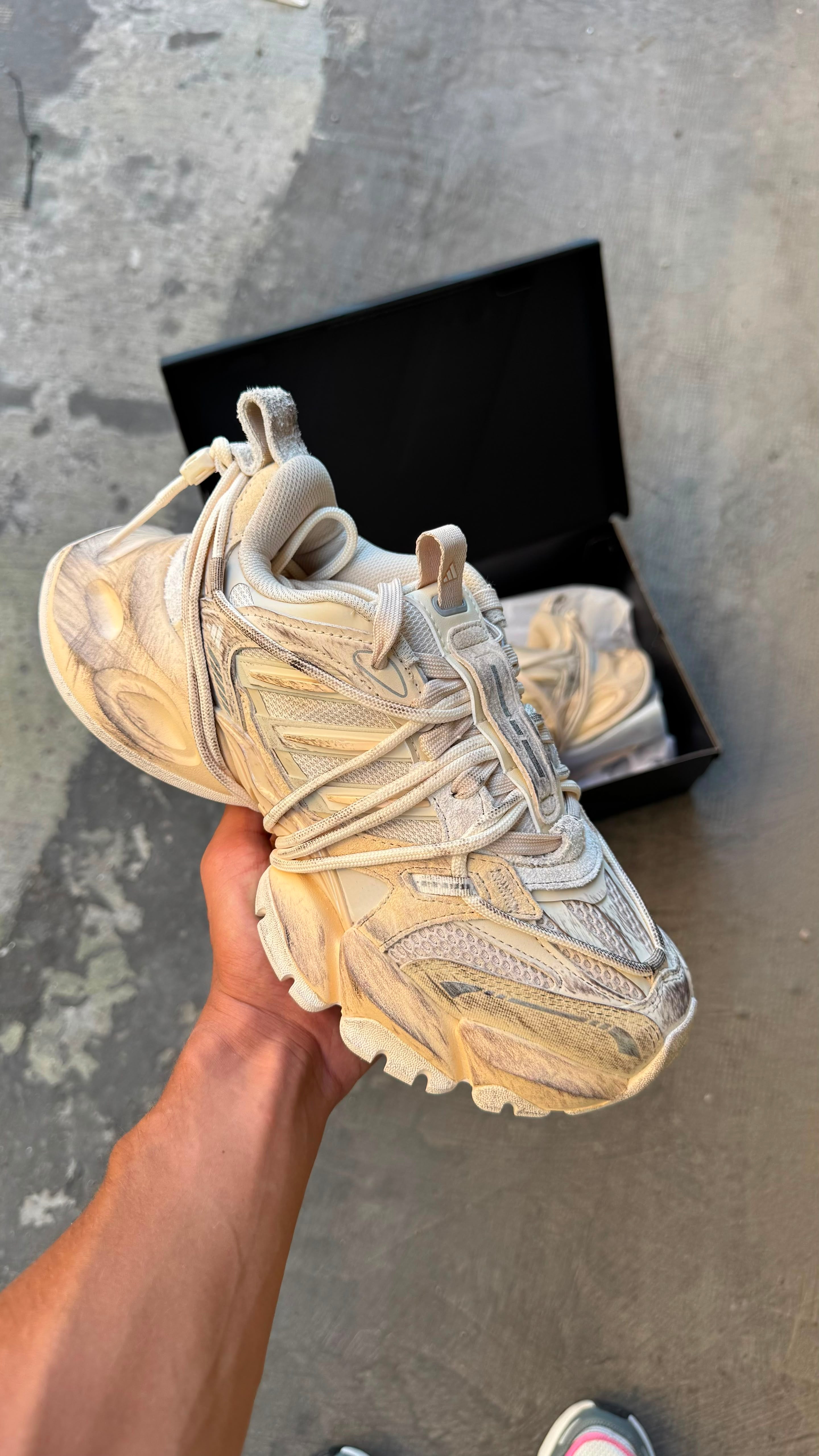 HYPE ON FEET