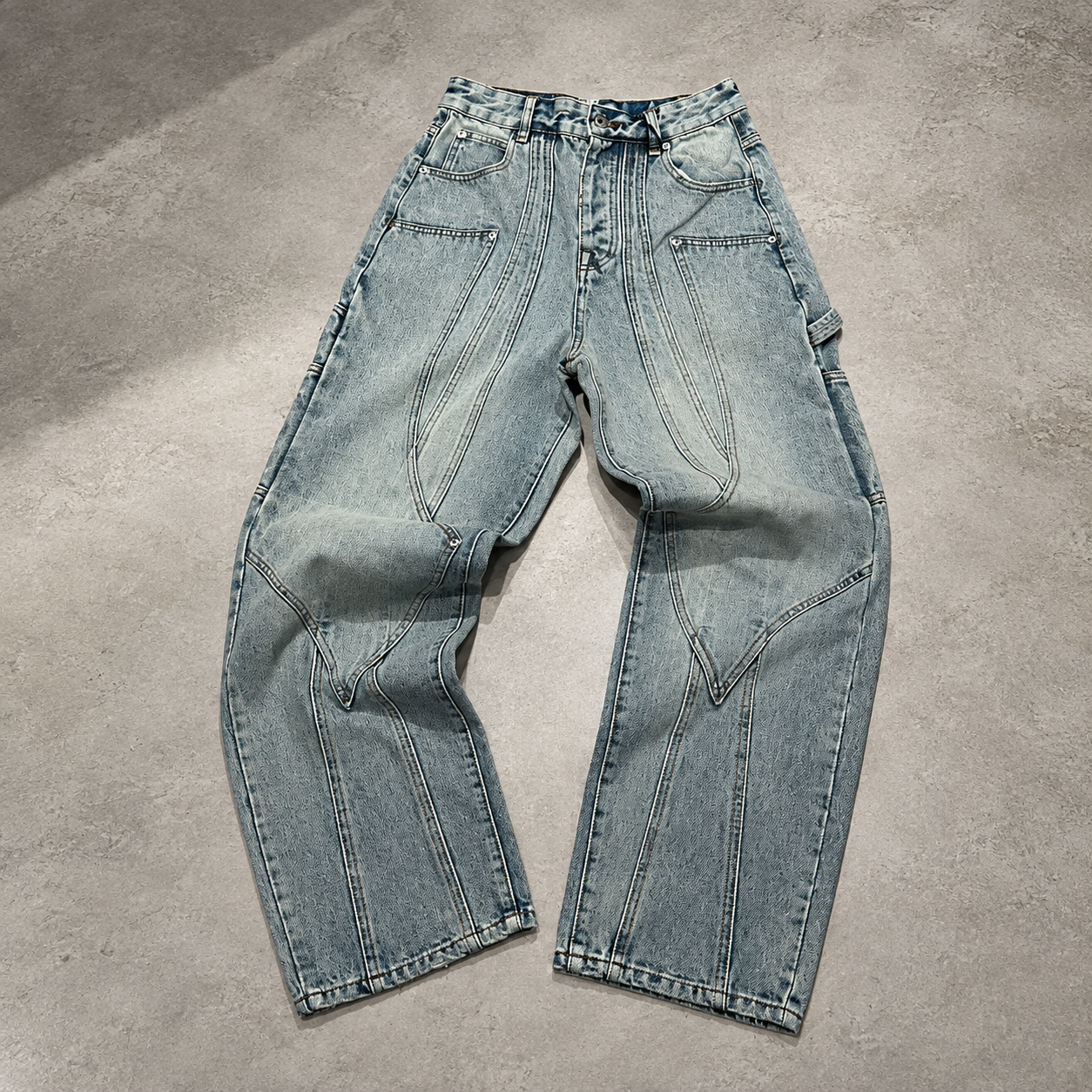 Baggy Light Wash