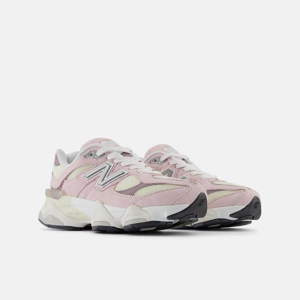 New Balance 9060 Pink Beige