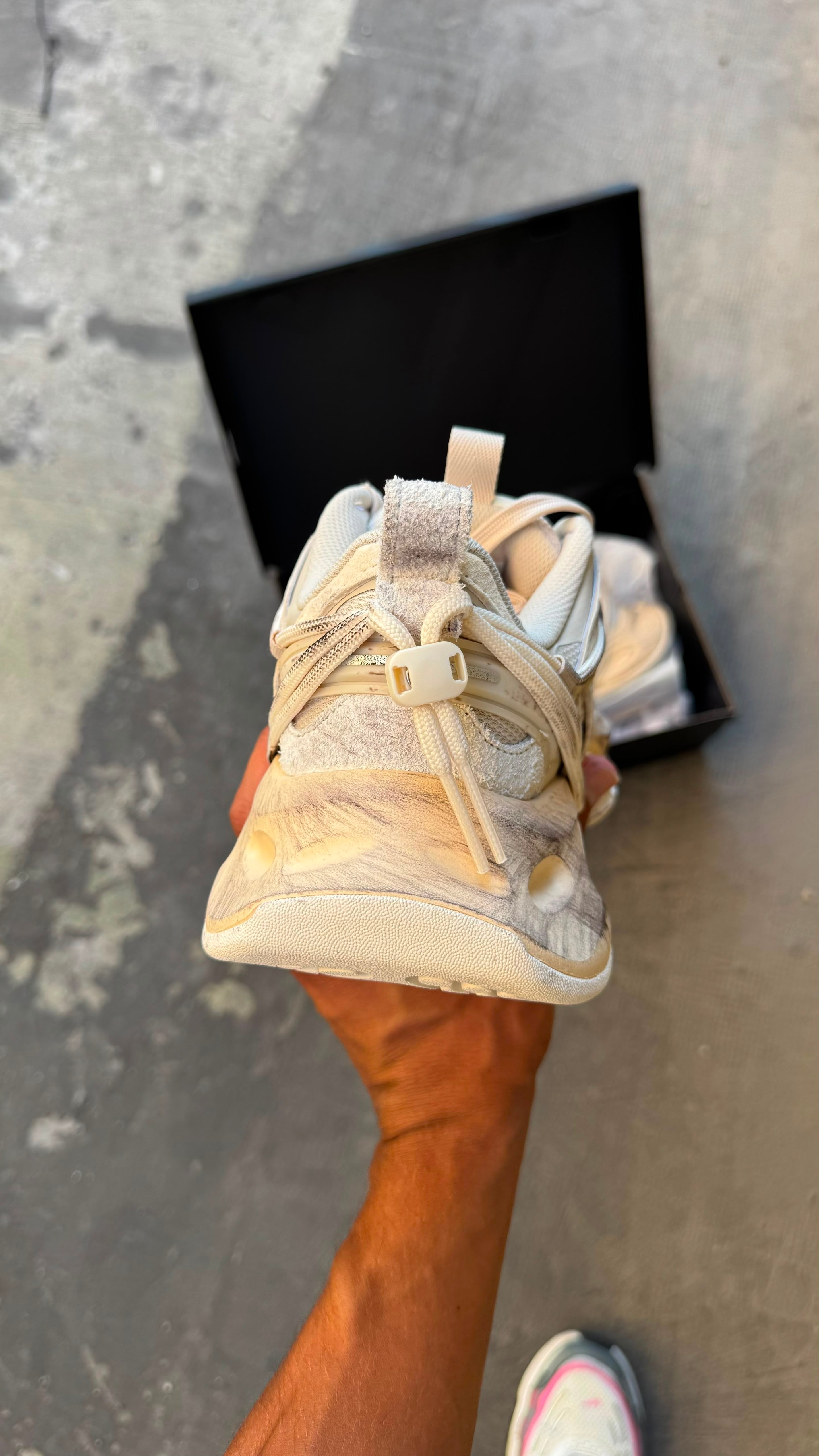 HYPE ON FEET