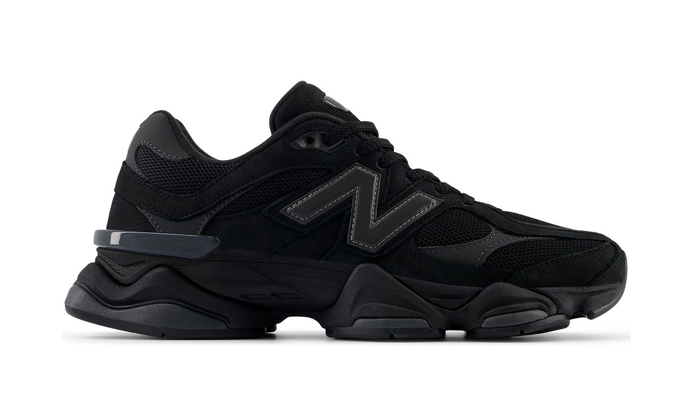 New Balance 9060 Total Black