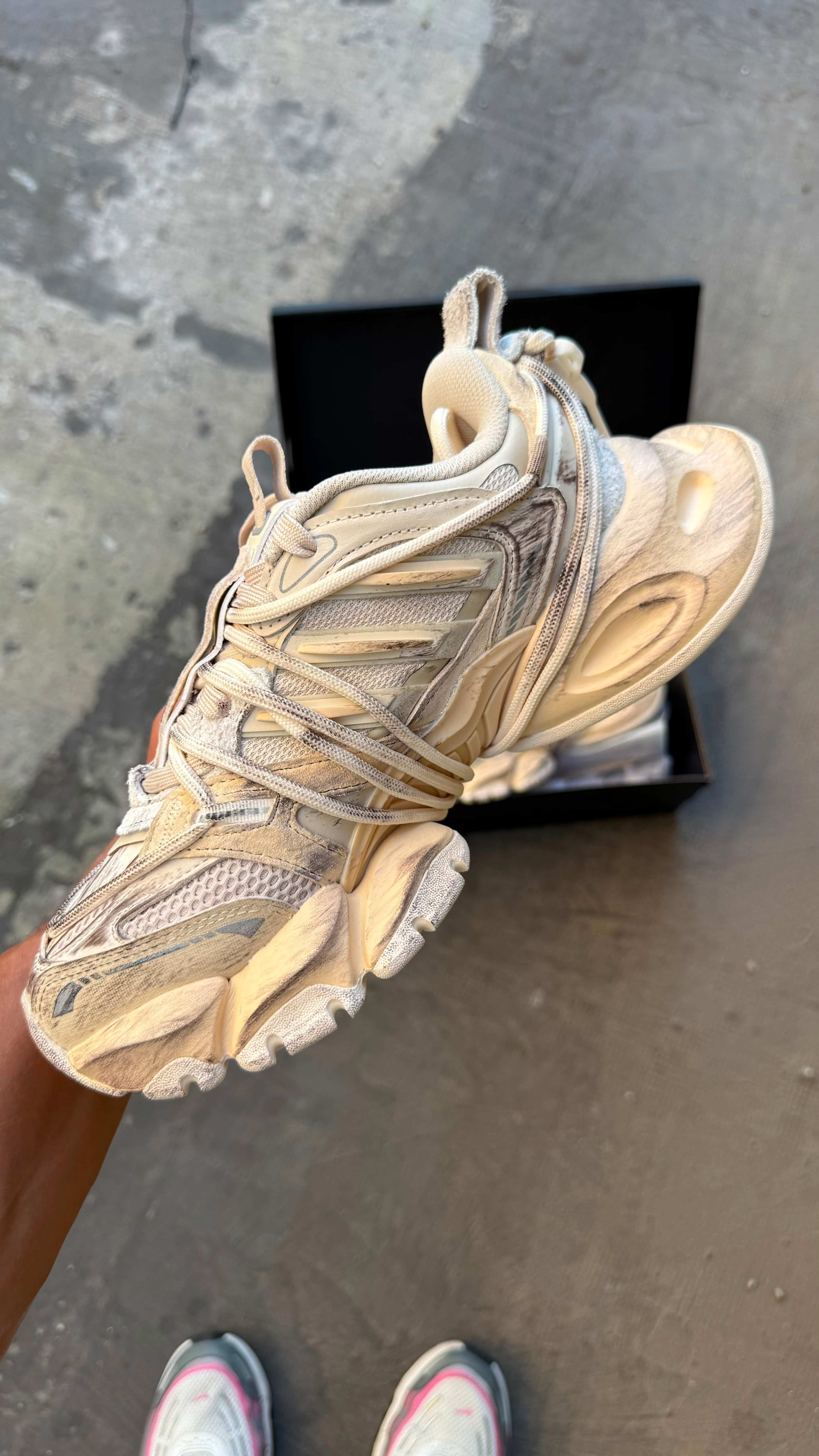 HYPE ON FEET