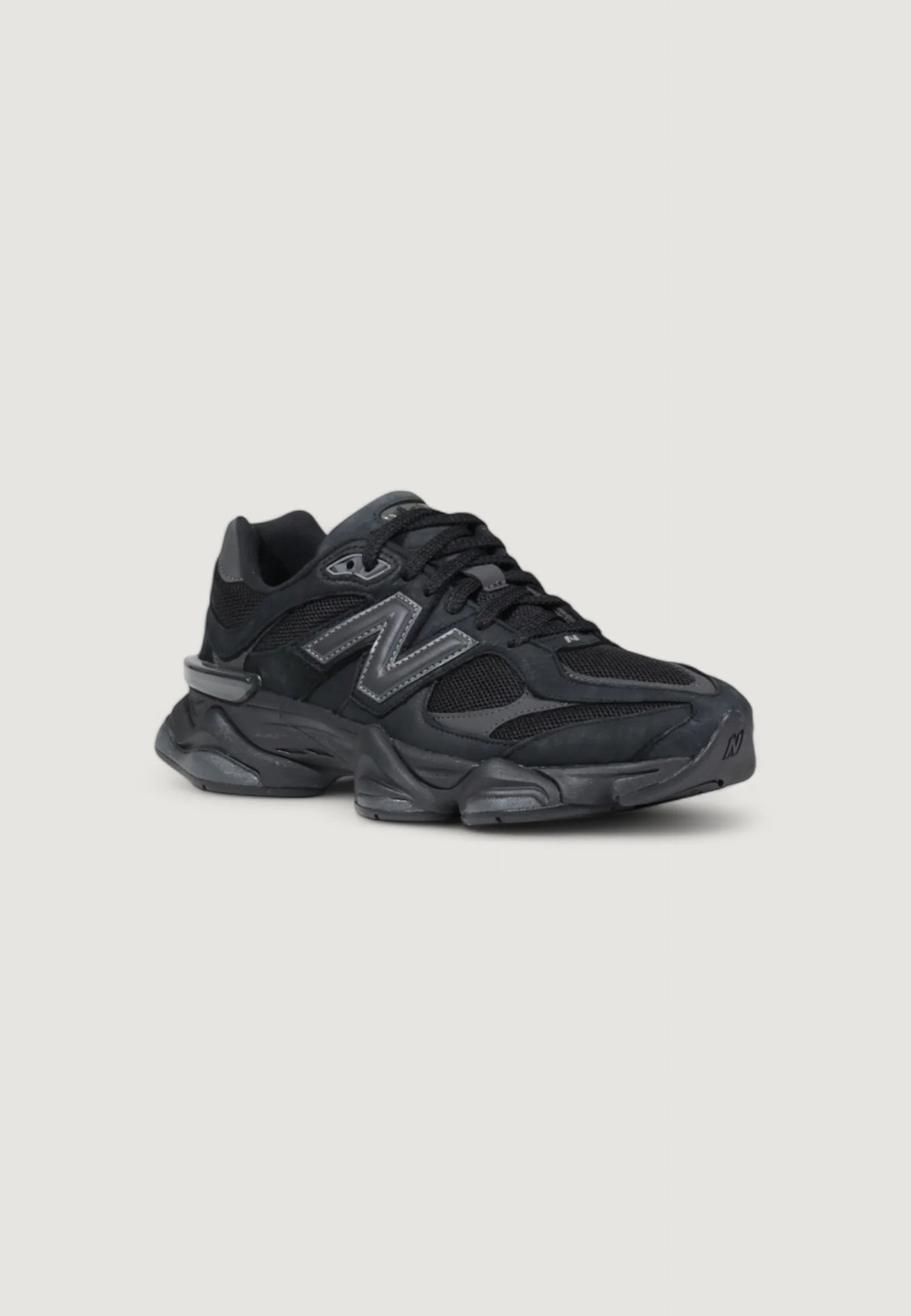 New Balance 9060 Total Black