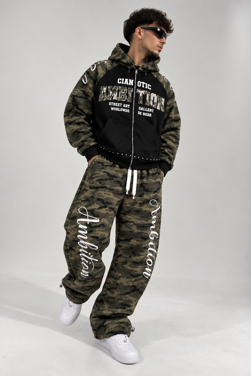 Tracksuit Camo Strass Nera