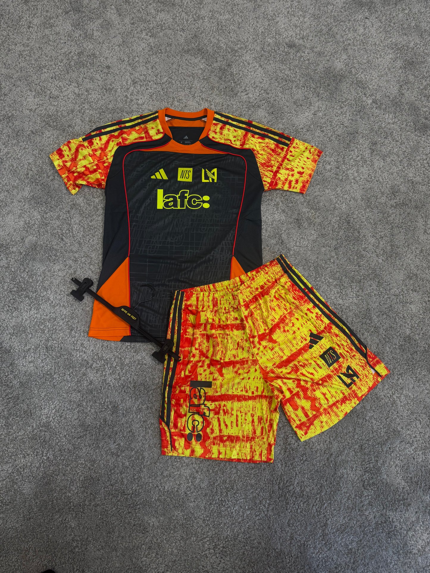 Cordset LA X NTS  2025/2026