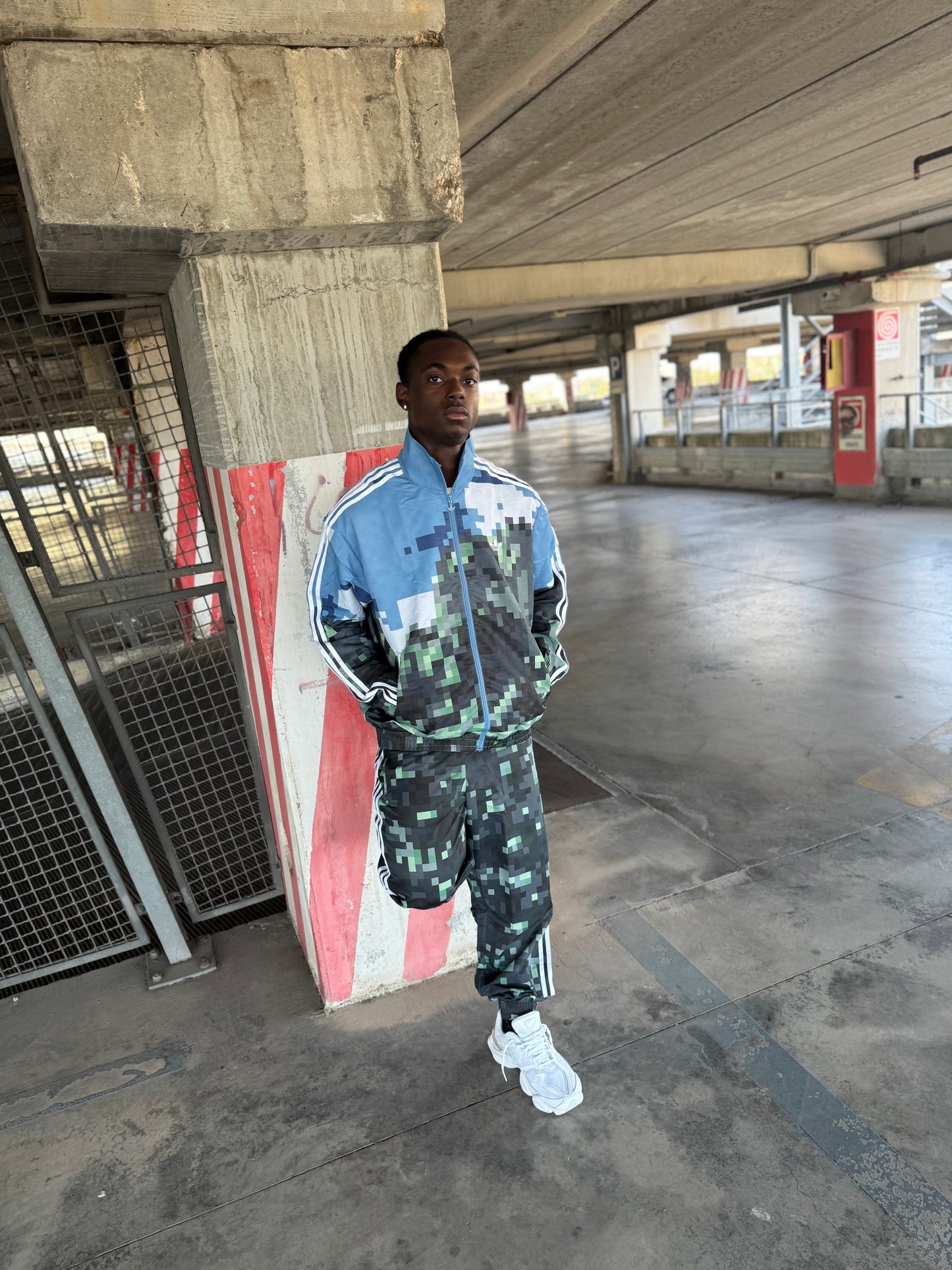 Tracksuit Adidas x Minecraft