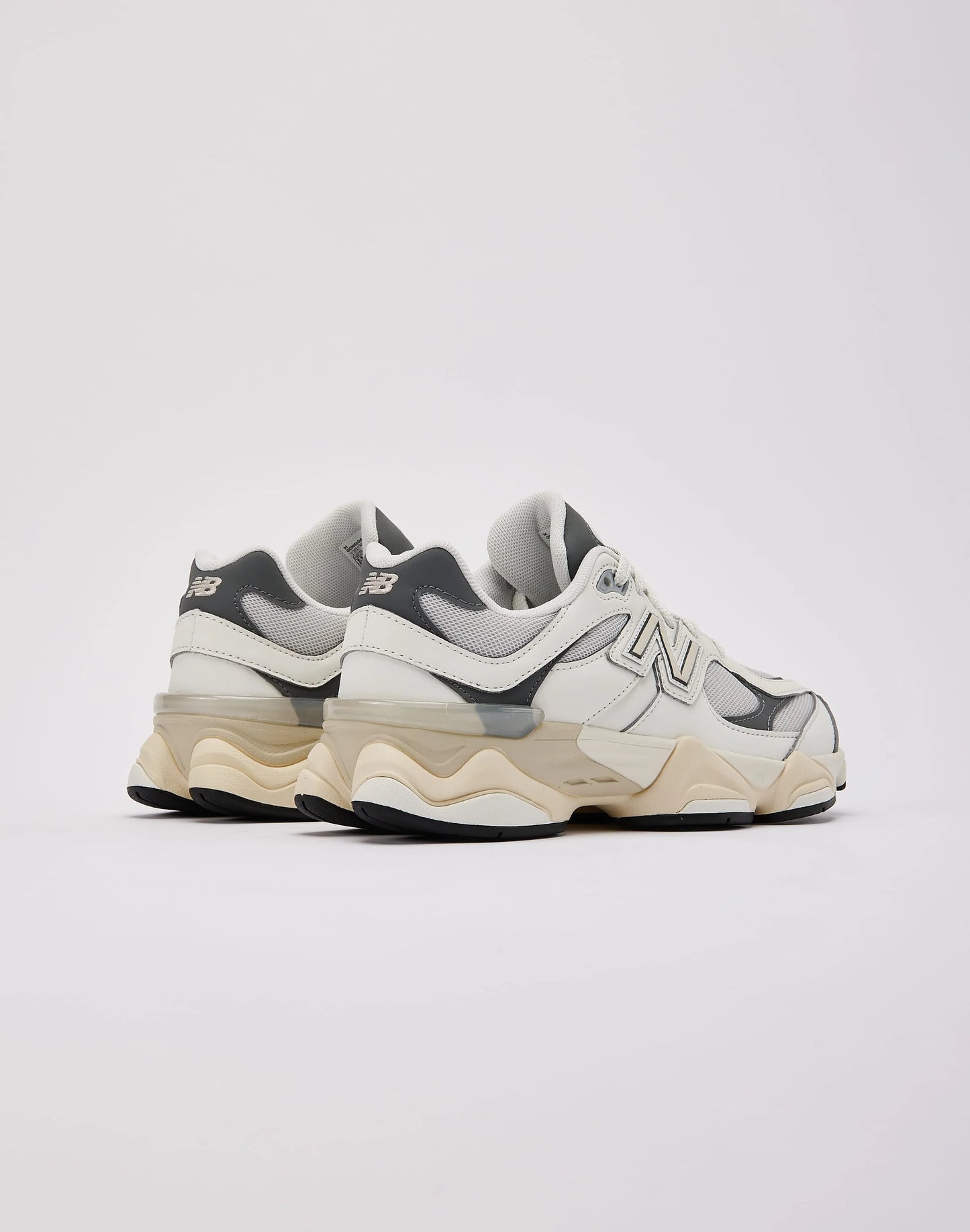New Balance 9060 Sea Salt Castlerock