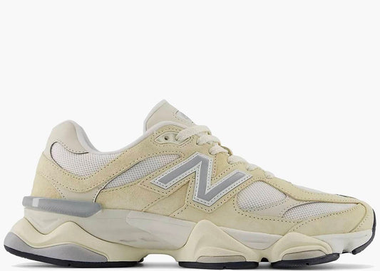 New Balance 9060 Calcium Sea Salt