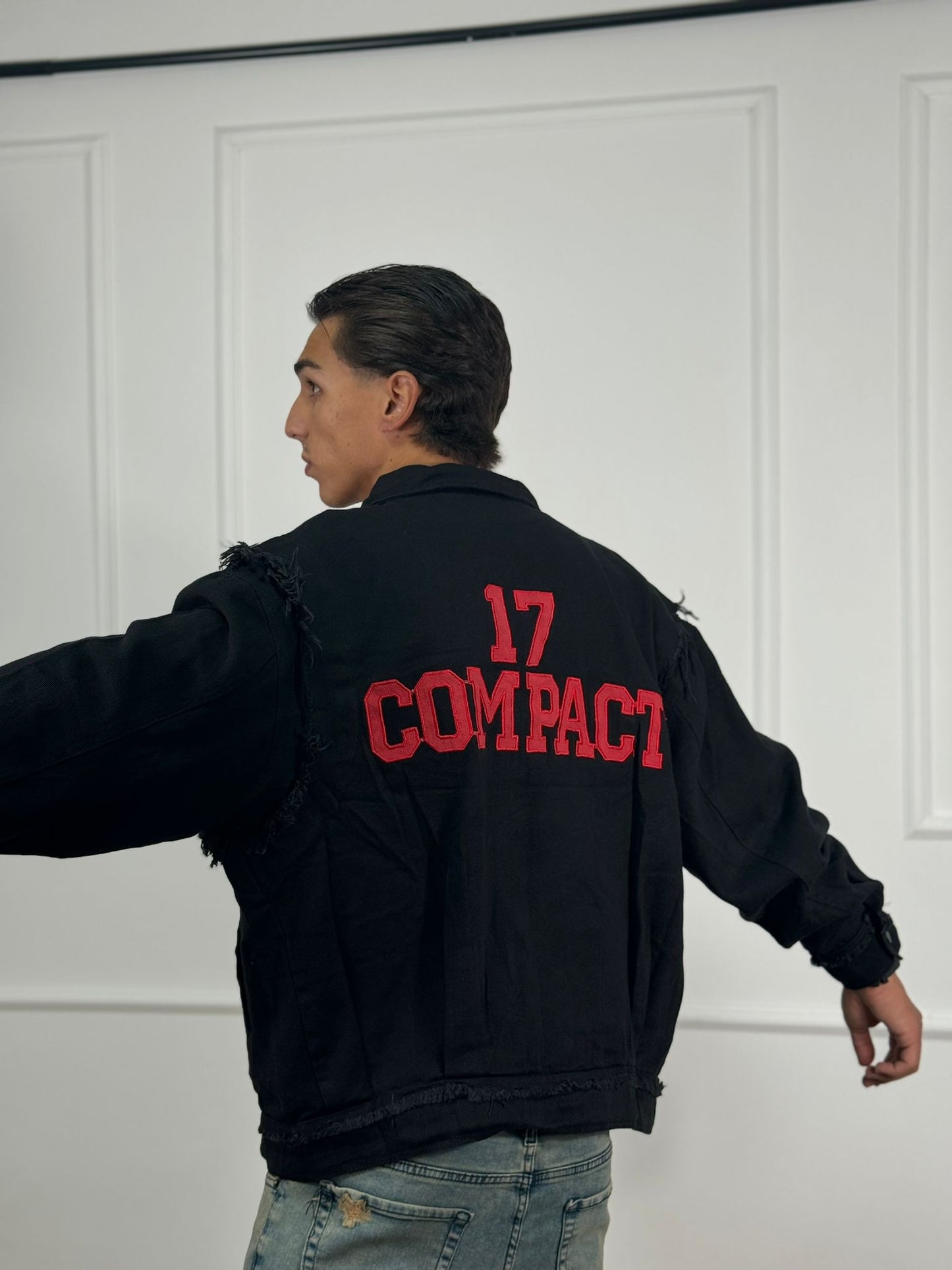 Compact Jacket